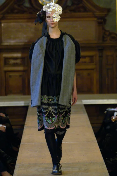 Look 28